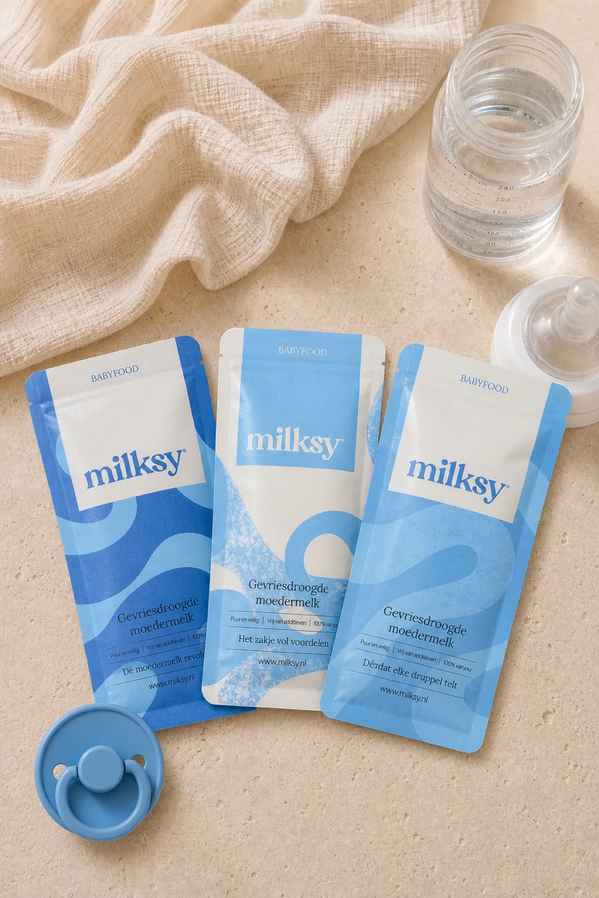 Drie Milksy-zakjes voor losse voedingen